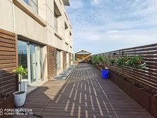 木塔寺双地铁 整层装修 10加1 工区80人 人员密集型