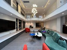 约克郡壹号湖畔别墅 豪华装修 花园600平方 内圈位置