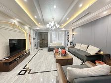 l送2车位 世茂大观下叠 上下五层前后院子 拎包入住随时看房