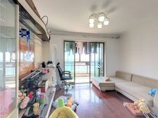 地铁300米,南北通次顶楼,Lou王位置,看中可谈。