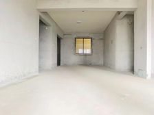 房 楼下双轨道 选择他没有错 业主急售 就这一套方便