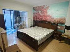 一楼,三天井送40平花园,近22号地铁,出行方便,看房有钥匙