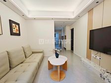 轻轨站附近 精装修1室拎包入住 投资自住均可巴适得板