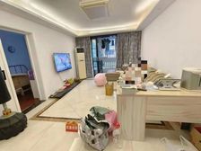 中间楼层 中间位置 精装2年时间 可拎包入住 价格可谈