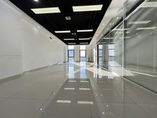 亦庄大族商圈荣华国际甲级写字楼精装南向采光/个人/公司均可购