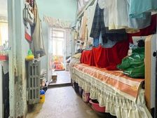 新港街 楼龄新 满五 南向采光好 密度低 购物方便