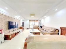 保真!融侨大四居,中间楼层,精装修,满三满二