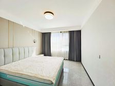 次新小区,装修花了80W,创新街,郑州八中,随时看房