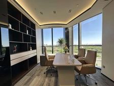 物业直租 启皓北京!300平精装丨正对电梯丨临亮马河畔景观