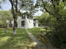 泗泾镇独栋 大花园 临大河 地上两层 优美安静