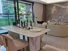 原价235万 现在136万中央公园T2精装洋房 双轻轨 现房