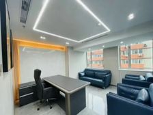 东二环居然300平丨户型方正丨3隔间带全套家具丨大落地窗