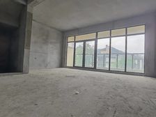 万达对面 花语墅 视野好 别墅区带车位 带院子 房东急售