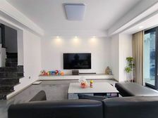 急 横厅洋墅底跃 前后花园 住家精装 四房 带地下室