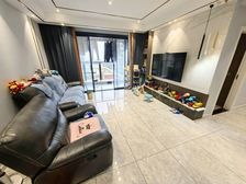 次新小区 业主急售 精装领包入住 近地铁商圈 配套成熟