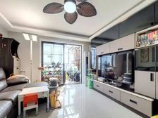 房东急需用钱,便宜出售3室2厅1卫1090万