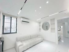 新上东边套全屋明窗 近2号线北新泾地铁 精装全送 院子已改造