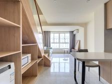 中福花苑2004年纯住宅 使用面积80平 精装loft户型