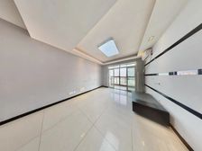 比华利国际城二期 3室2厅 南