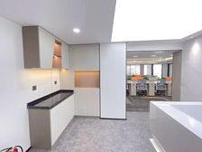 东城区雍和大厦精装修带家具办公室出租看房子随时