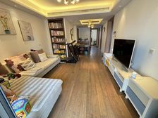 中央客厅 业主置换 新房已定 诚意出售看房有钥匙