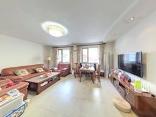 桂荷园 3室2厅 三阳开泰 双卫 1楼带50平米院子