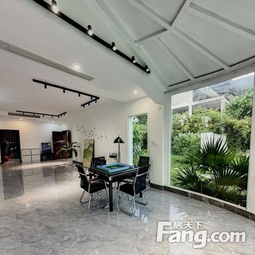 整租·华南碧桂园景翠苑 5室2厅 南