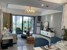 逸骏半岛 临近珠海山姆会员店 四房两卫 楼巴香港 现楼