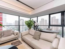 静安内环 270度转角落地全景大窗 300 豪装全送 带车位