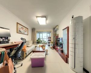 地铁南邵站 北京风景 电梯洋房中间楼层 精装修采光好