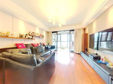 仁恒滨河湾 550万 带车位 中介费2000元,各个小区都有