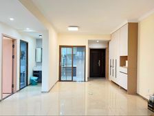 次新小区 光环商圈 重光轻轨站 视野超好 有车位