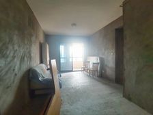 如果花园小了,那400个平方的露台够不够用,露台看江