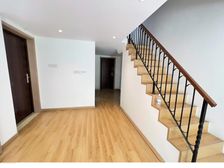 稀缺户型,底层复试,全明格局,南临河,送朝南大花园