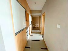 万科朗润园 全新精装3室 朝南 轻轨15号线旁 买来即可入住