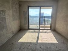 中骏世界城一期超靓南北通透全江景四房,前后无遮挡视野随时看房