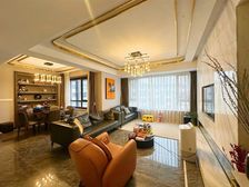 照母山光环 精装顶跃 带露台 资源博雅四期 很好