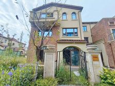 端户大花园!!随时看房,采光好,南北通透