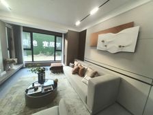 外地家长八成的选择70年大产权离 近 英才桃城龙樾中湖