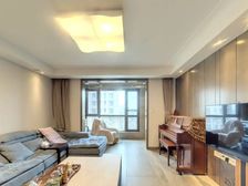 南北通透 150万装修 视野开阔 好楼层 好位置 有车位