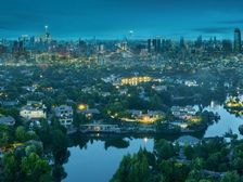 想要大面积还要单价低?来照母山 单价8500起现房看湖大平层