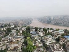 (2023年现房)渝中区轻轨房,全新精装带地暖,+3万送车位