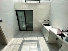 新出笋盘!两南一北!送30平米超大院子!40W精装!采光不挡