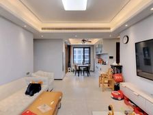 晴湾上园一区中楼层电梯房停车充足双卫小区绿化高密度低