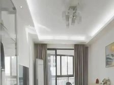 名嘉新苑 带产权车位,楼距500米开外