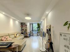 万科金色雅筑婚房4室 采光充足南北中间楼层