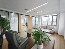 免租期6个月高新地铁口楼上5办公室40工位带家具急租随时看房