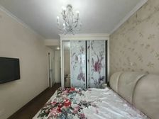 飞机户型大三房,全明商品房,近地铁11号线靠河景观