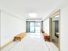 前排边户 三房两卫南北通透 吾悦旁 随时看房 诚心出售