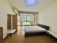 业主出国移民急需变现(中心花园位置 全明全亮)停车方便随时看